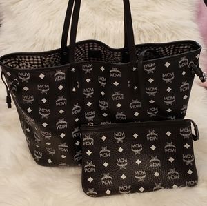 MCM Reversible Tote with Detachable Pochette